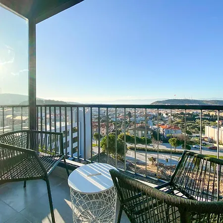 Cozy Flat With Balcony 5 Min To Marina Çeşme